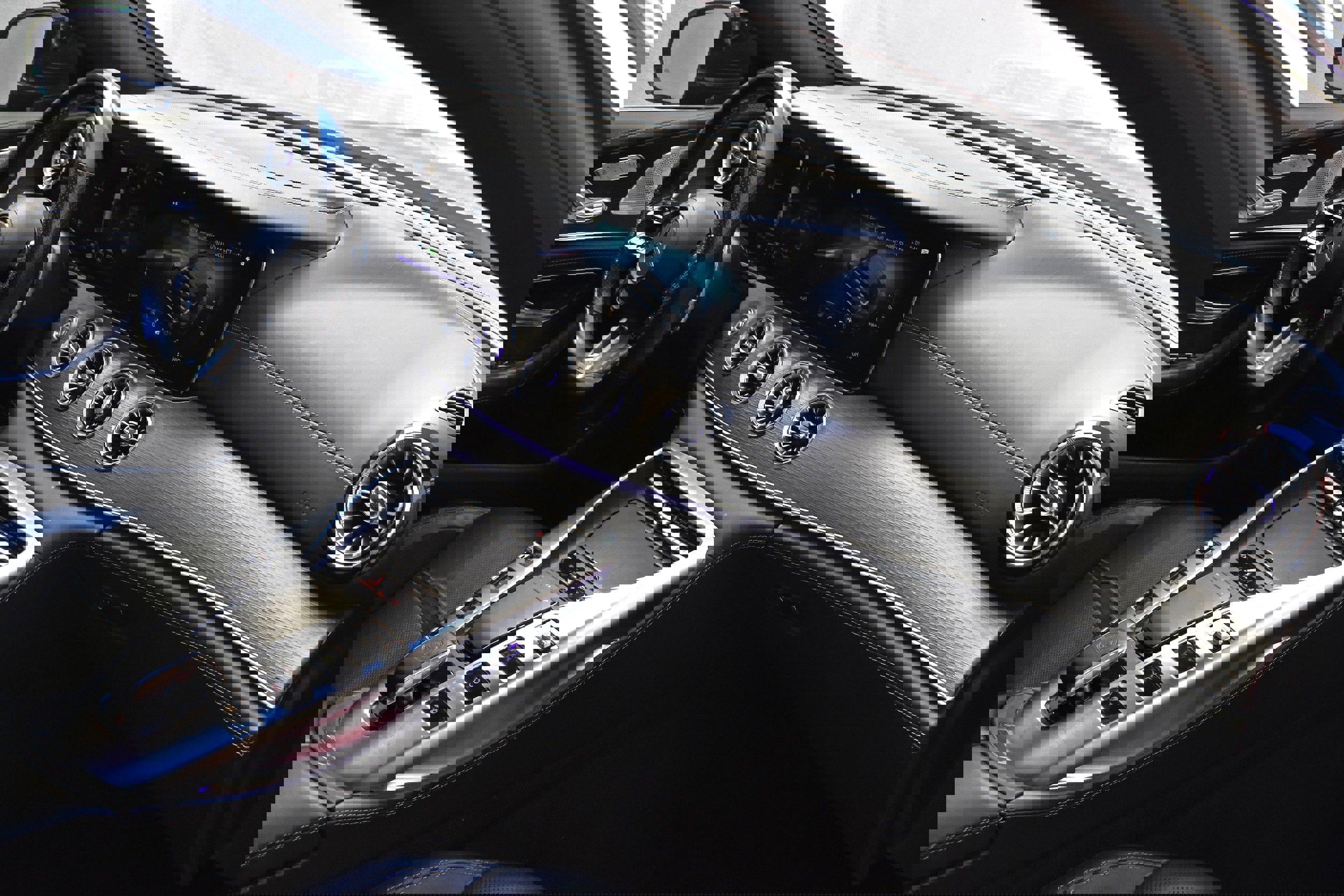 Used 2022 Mercedes-Benz AMG GT 43 image 33