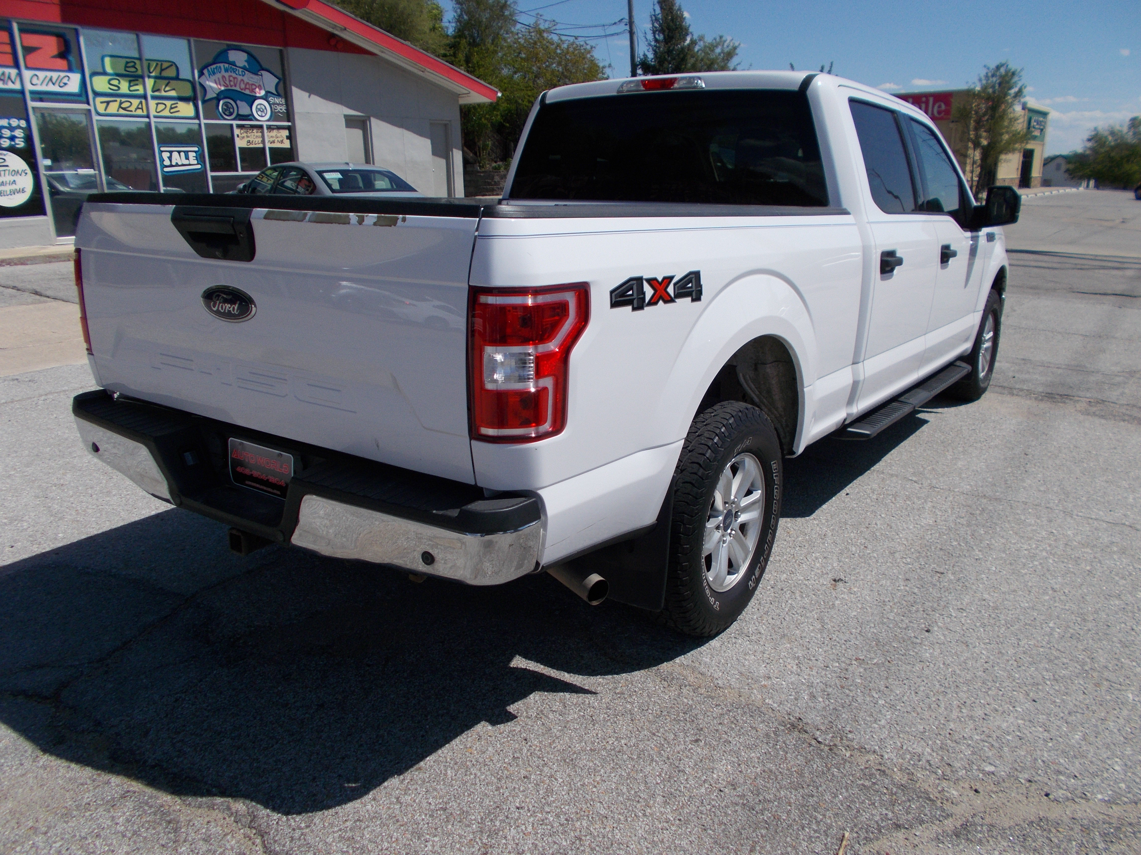 Used 2020 Ford F150 XLT w/ Trailer Tow Package AWD/4WD image 5