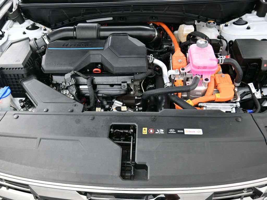 Used 2025 Hyundai Tucson Limited AWD/4WD image 8