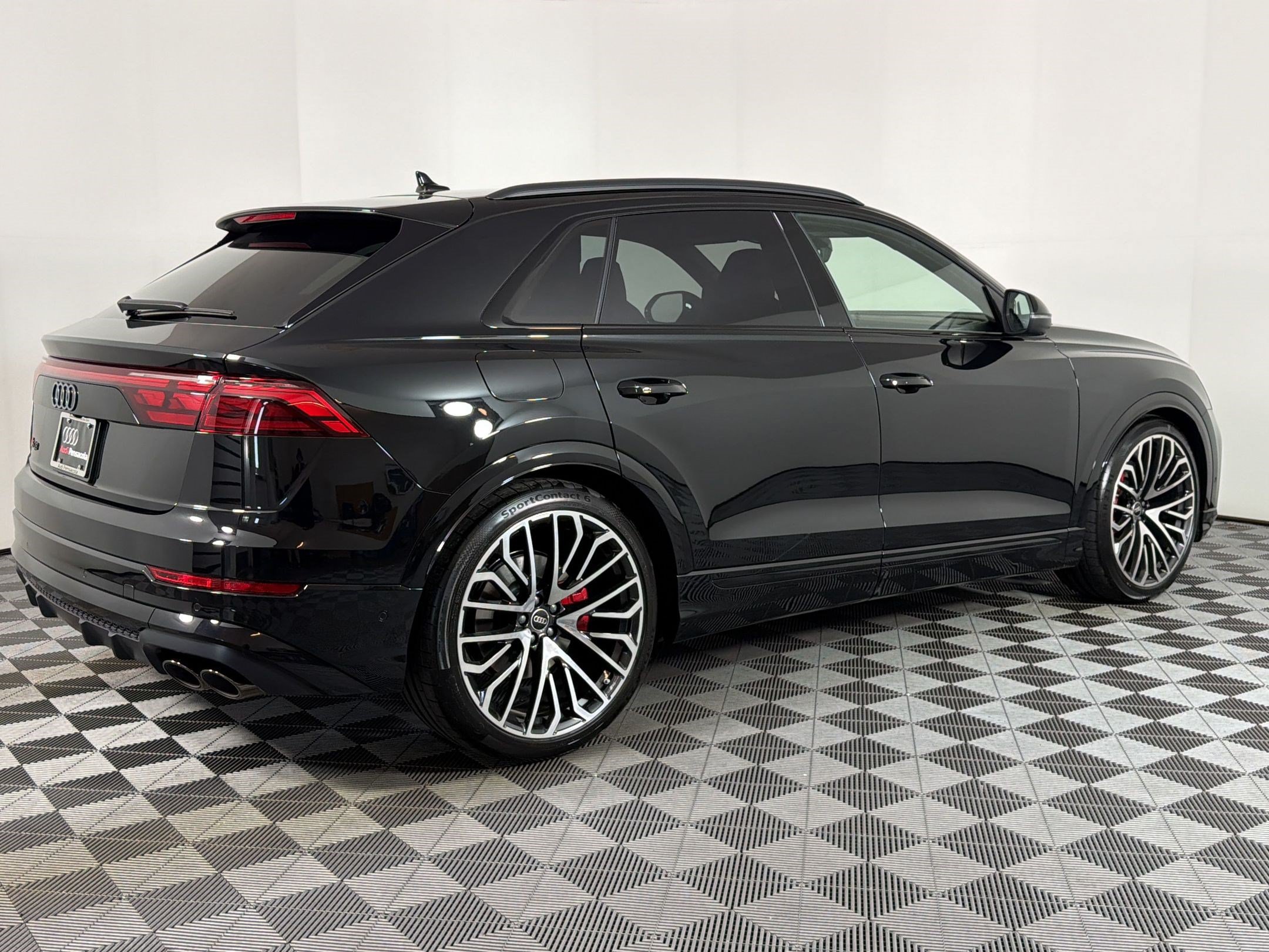 New 2026 Audi SQ8 Prestige AWD/4WD image 7