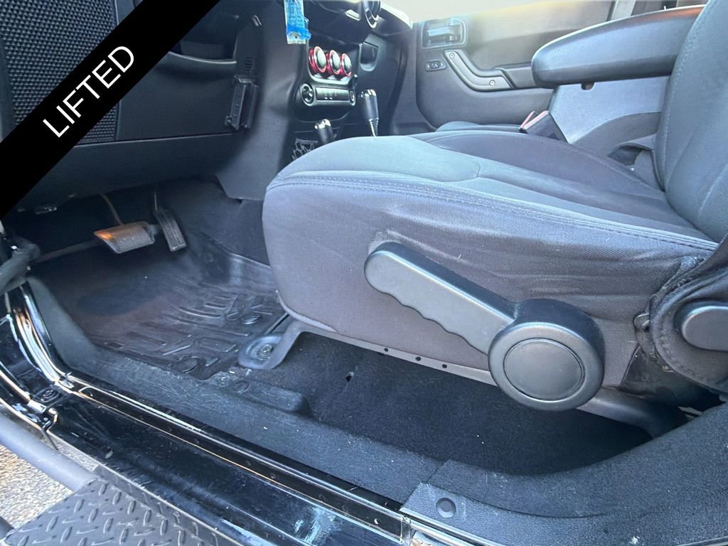 Used 2018 Jeep Wrangler Unlimited Sport S image 55