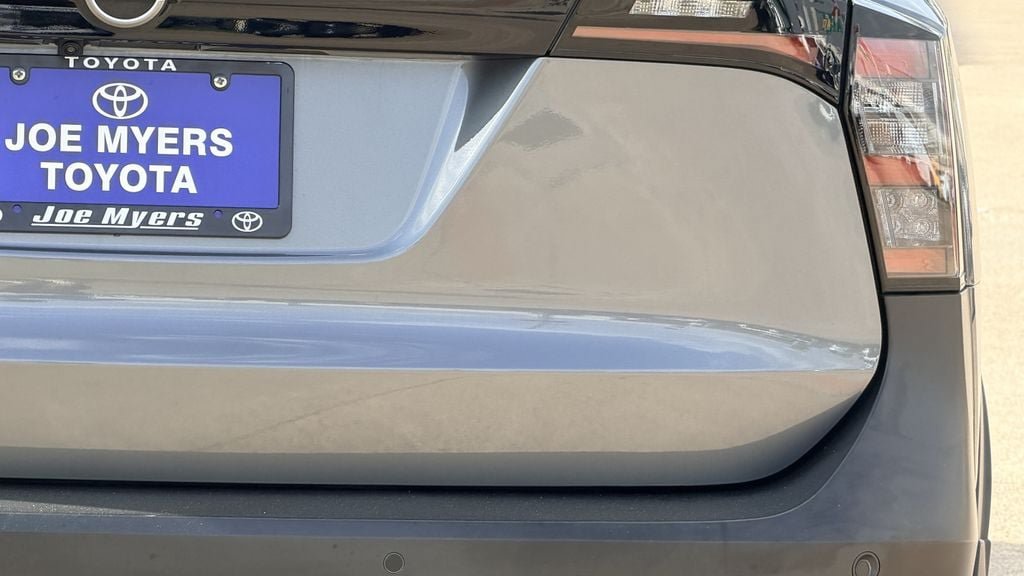 Used 2025 Nissan Kicks S FWD image 10