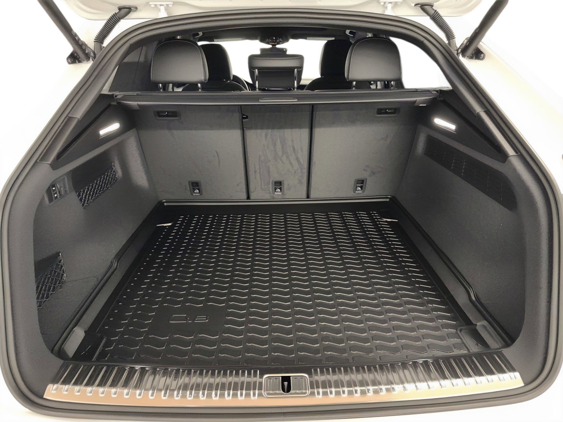 New 2026 Audi Q8 Premium Plus AWD/4WD image 23