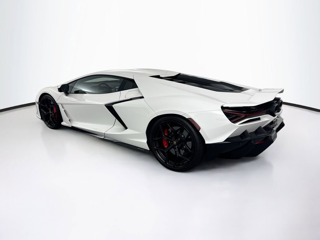Used 2024 Lamborghini Revuelto AWD/4WD image 7