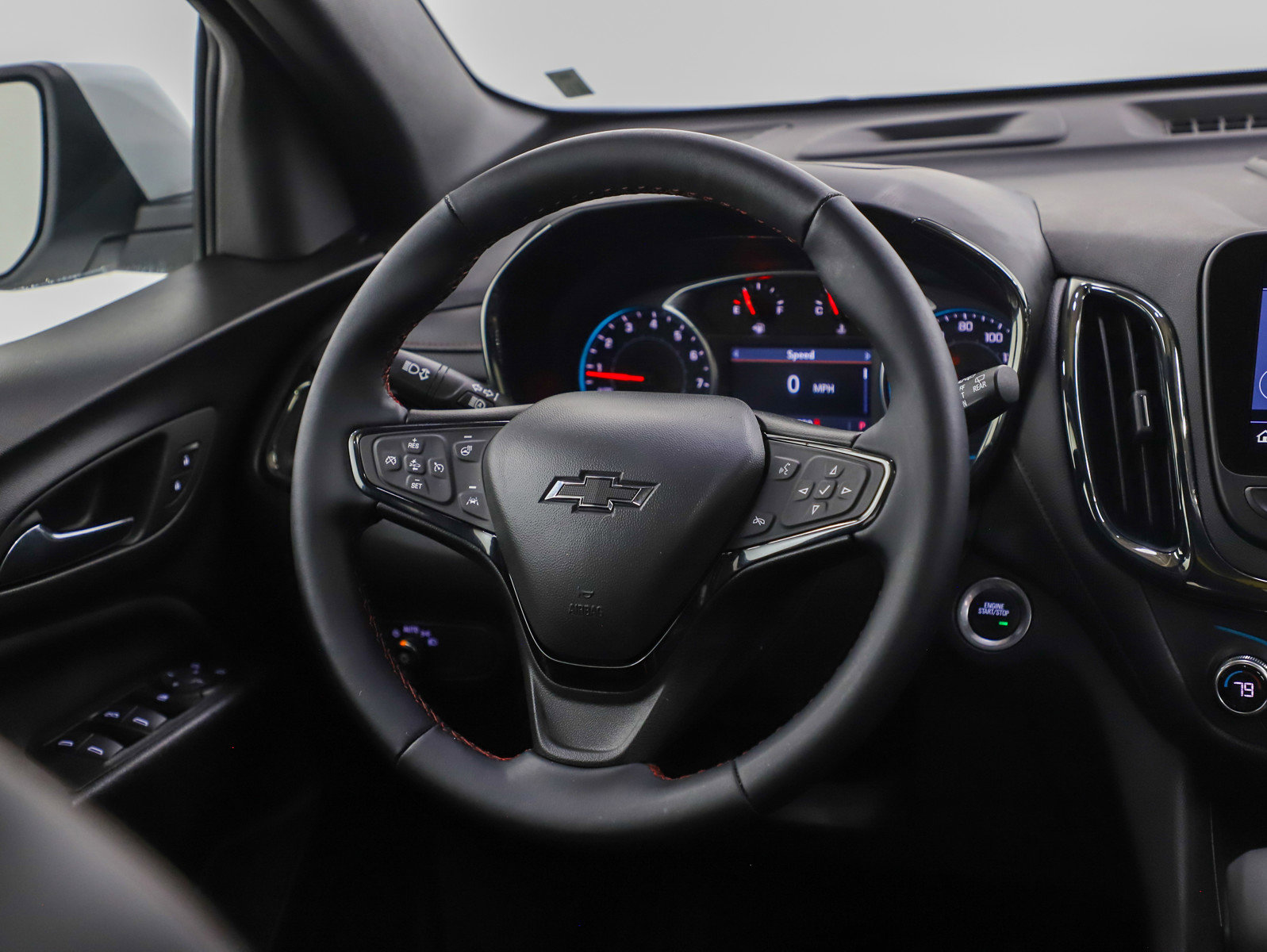 Used 2024 Chevrolet Equinox RS w/ RS Leather Package image 14