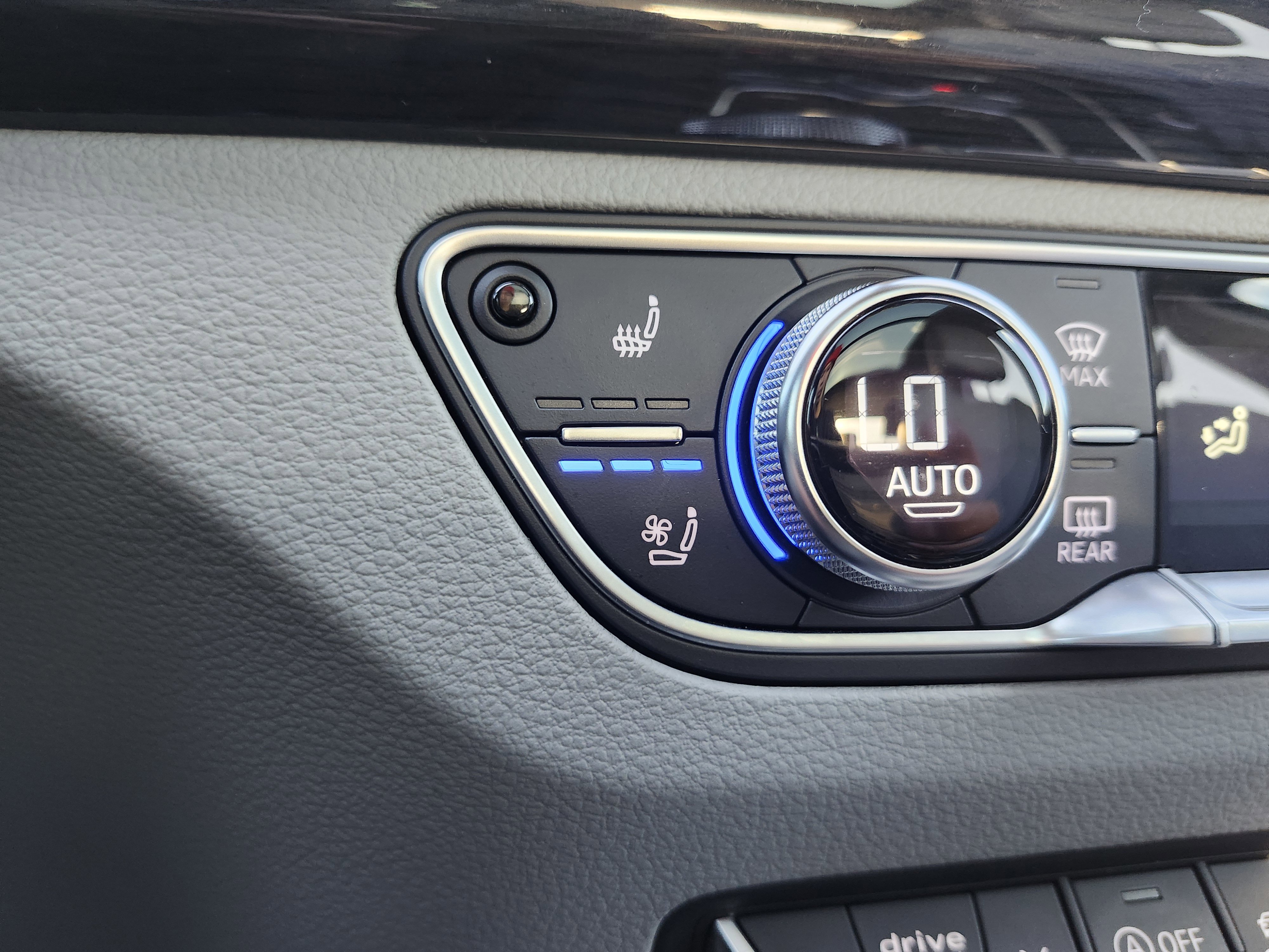 Used 2019 Audi Q5 2.0T Premium Plus w/ Premium Plus Package image 11