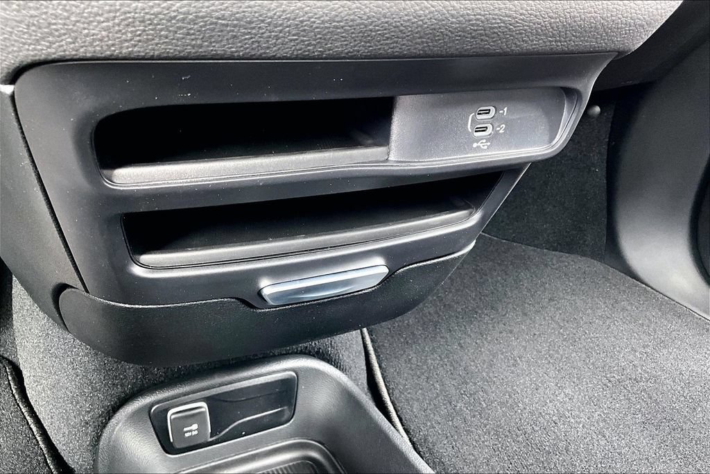 New 2026 Chrysler Pacifica Select FWD image 12