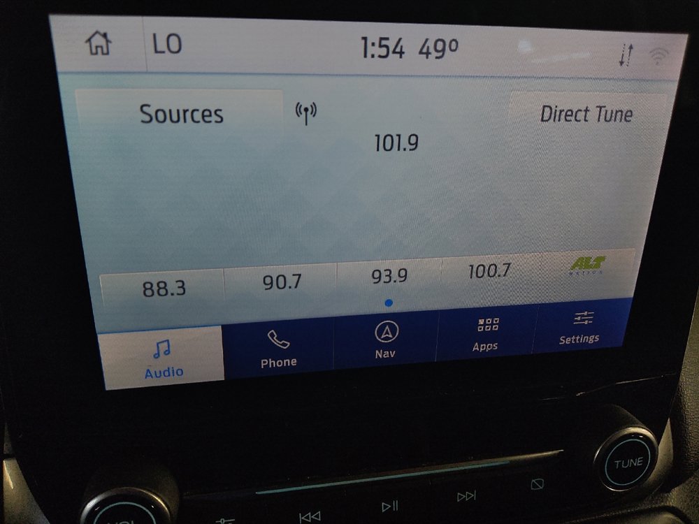 Used 2020 Ford EcoSport SES image 25