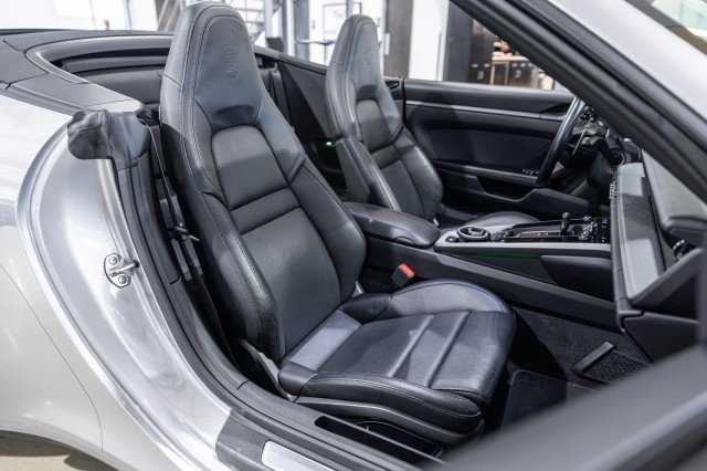 Used 2021 Porsche 911 Carrera image 50
