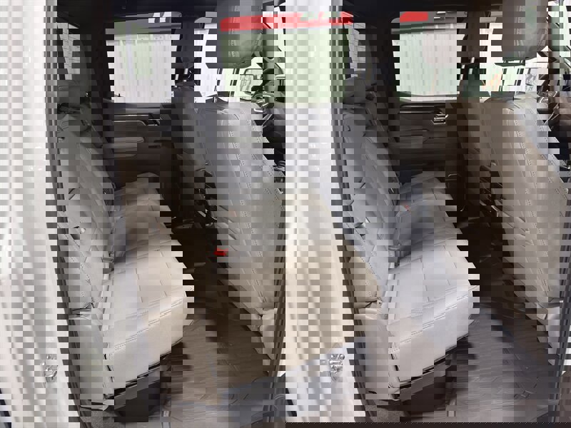 Used 2025 GMC Sierra 1500 SLT w/ SLT Premium Package image 22