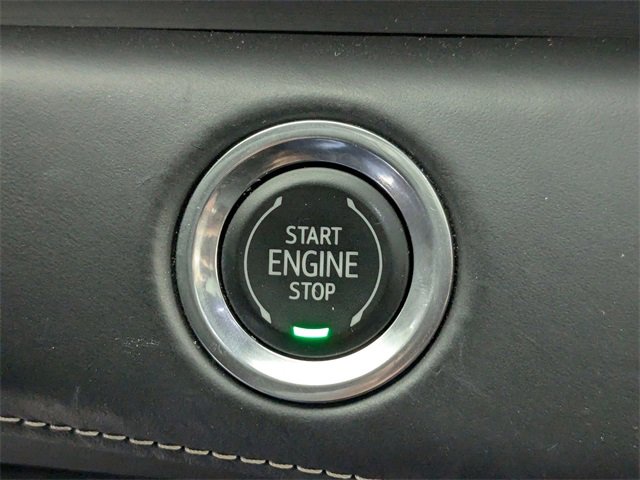 Used 2022 Cadillac Escalade Sport Platinum image 26