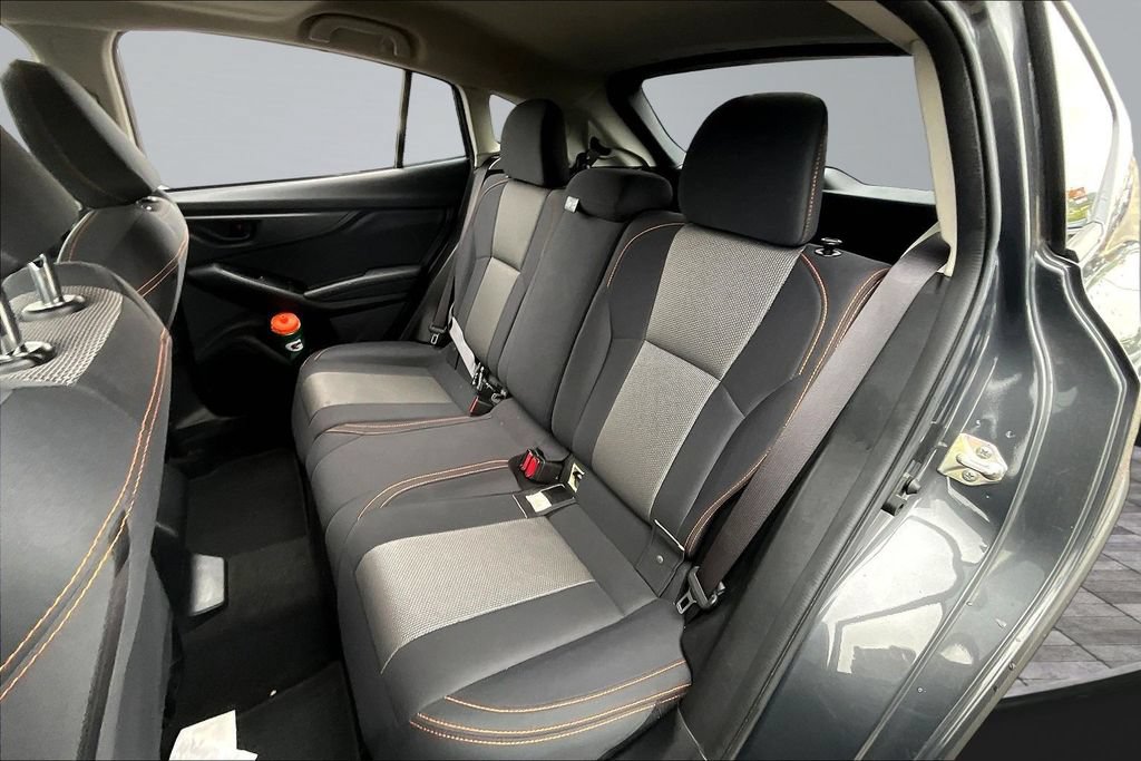 Used 2021 Subaru Crosstrek 2.0i Premium w/ Moonroof Package AWD/4WD image 18