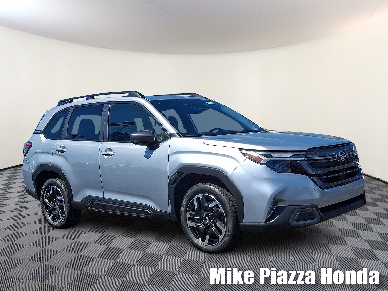 Used 2025 Subaru Forester Limited AWD/4WD image 1