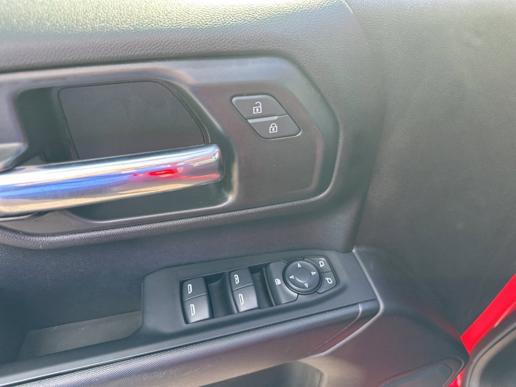 Used 2022 Chevrolet Silverado 1500 Custom image 15