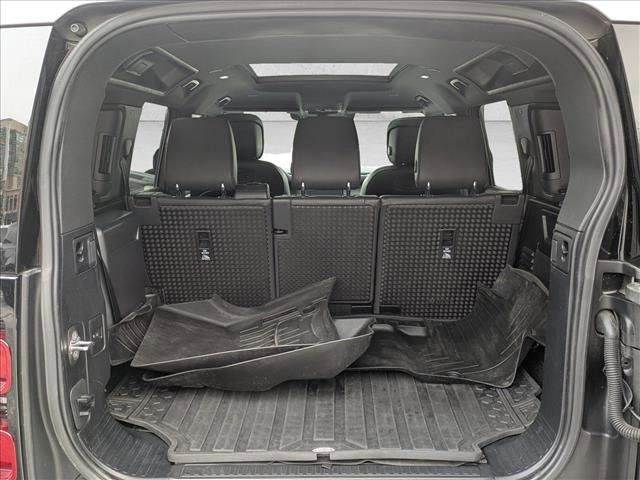 Certified 2022 Land Rover Defender 110 XS Edition image 6