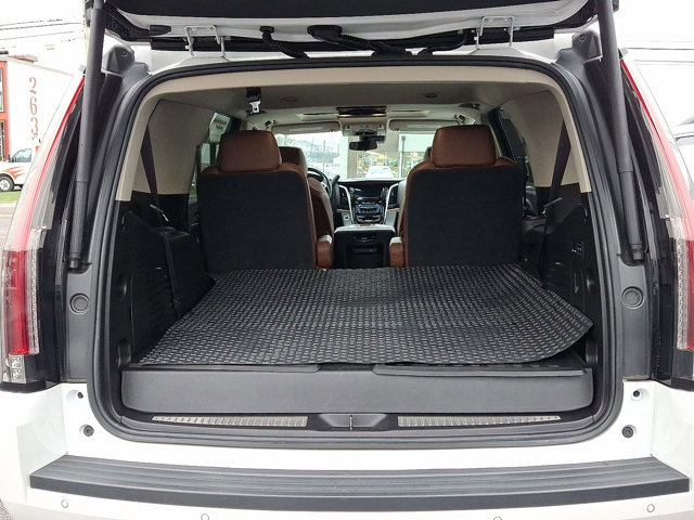 Used 2020 Cadillac Escalade Luxury image 36