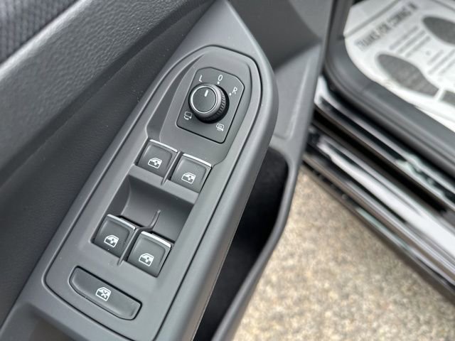 New 2026 Volkswagen Golf image 14