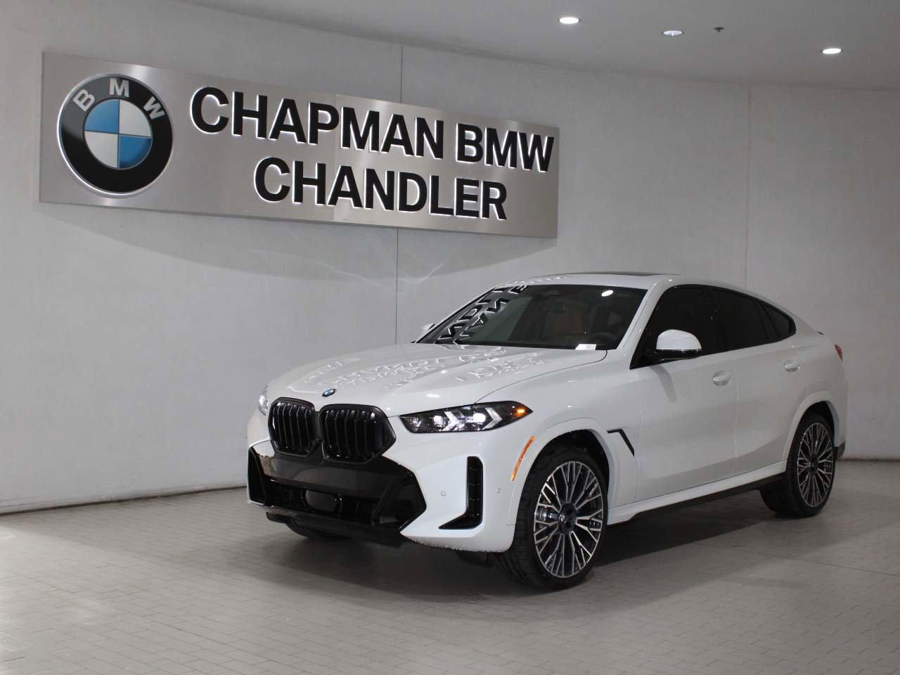 New 2026 BMW X6 xDrive40i image 1