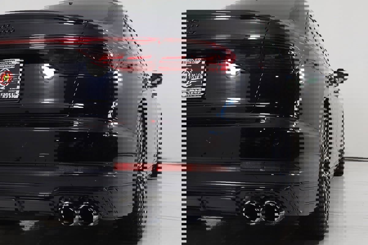 Used 2025 Audi S8 image 88