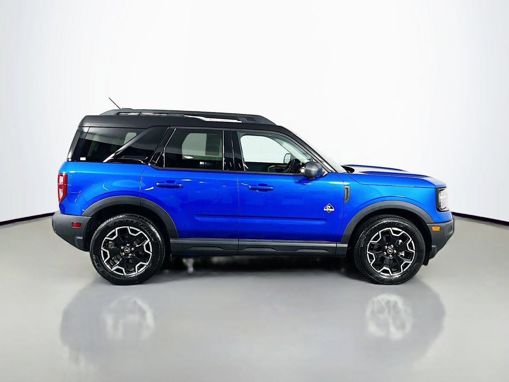 Used 2025 Ford Bronco Sport Outer Banks w/ Outer Banks Tech Package+ AWD/4WD image 8