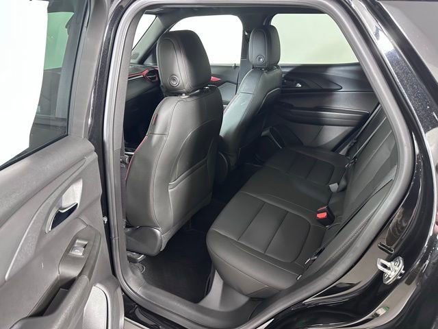 Used 2024 Chevrolet TrailBlazer RS w/ Convenience Package AWD/4WD image 15
