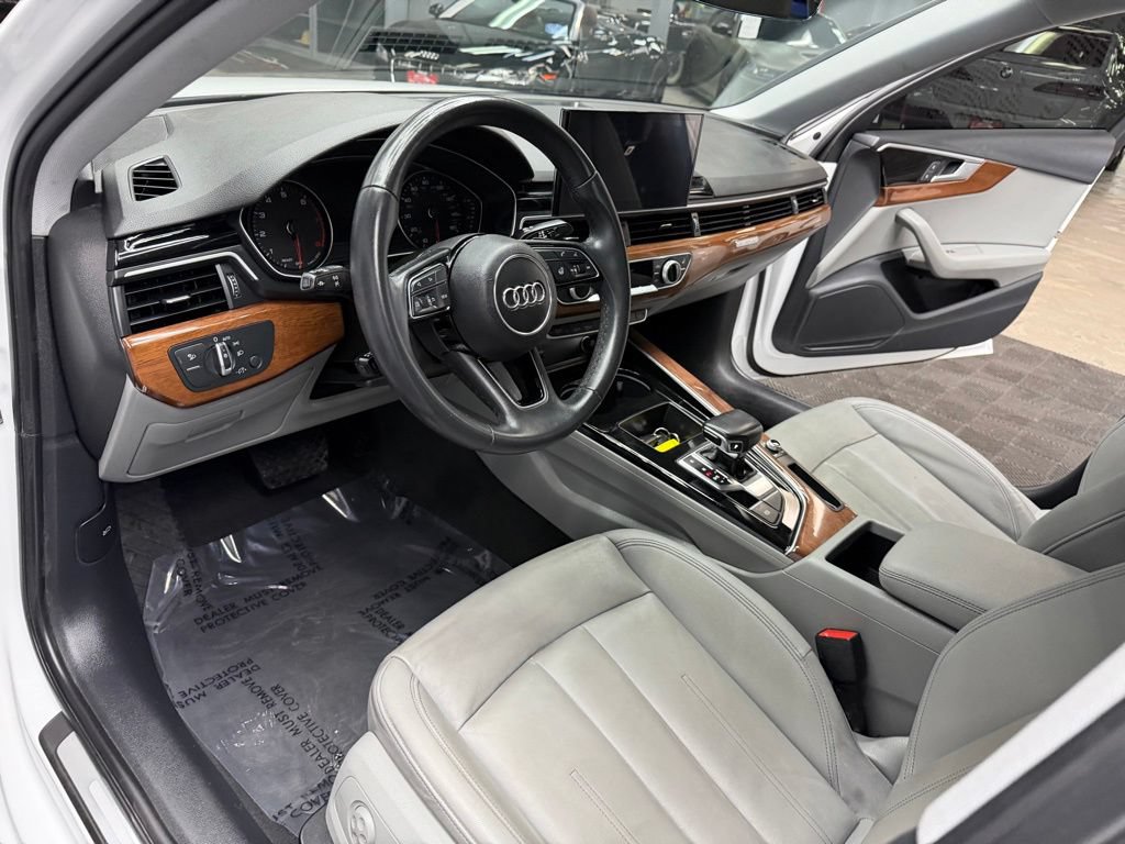 Used 2023 Audi A4 2.0T Premium w/ Convenience Package AWD/4WD image 37