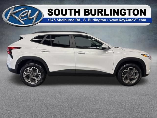 New 2026 Chevrolet Trax LT FWD image 8