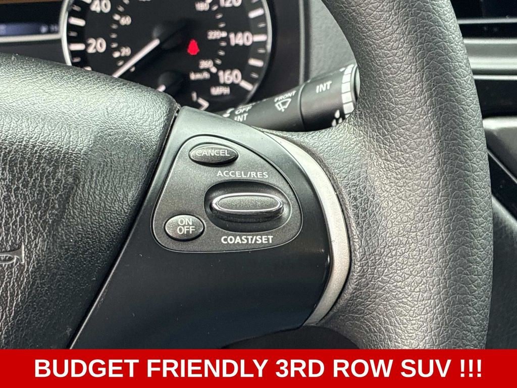 Used 2020 Nissan Pathfinder S AWD/4WD image 23