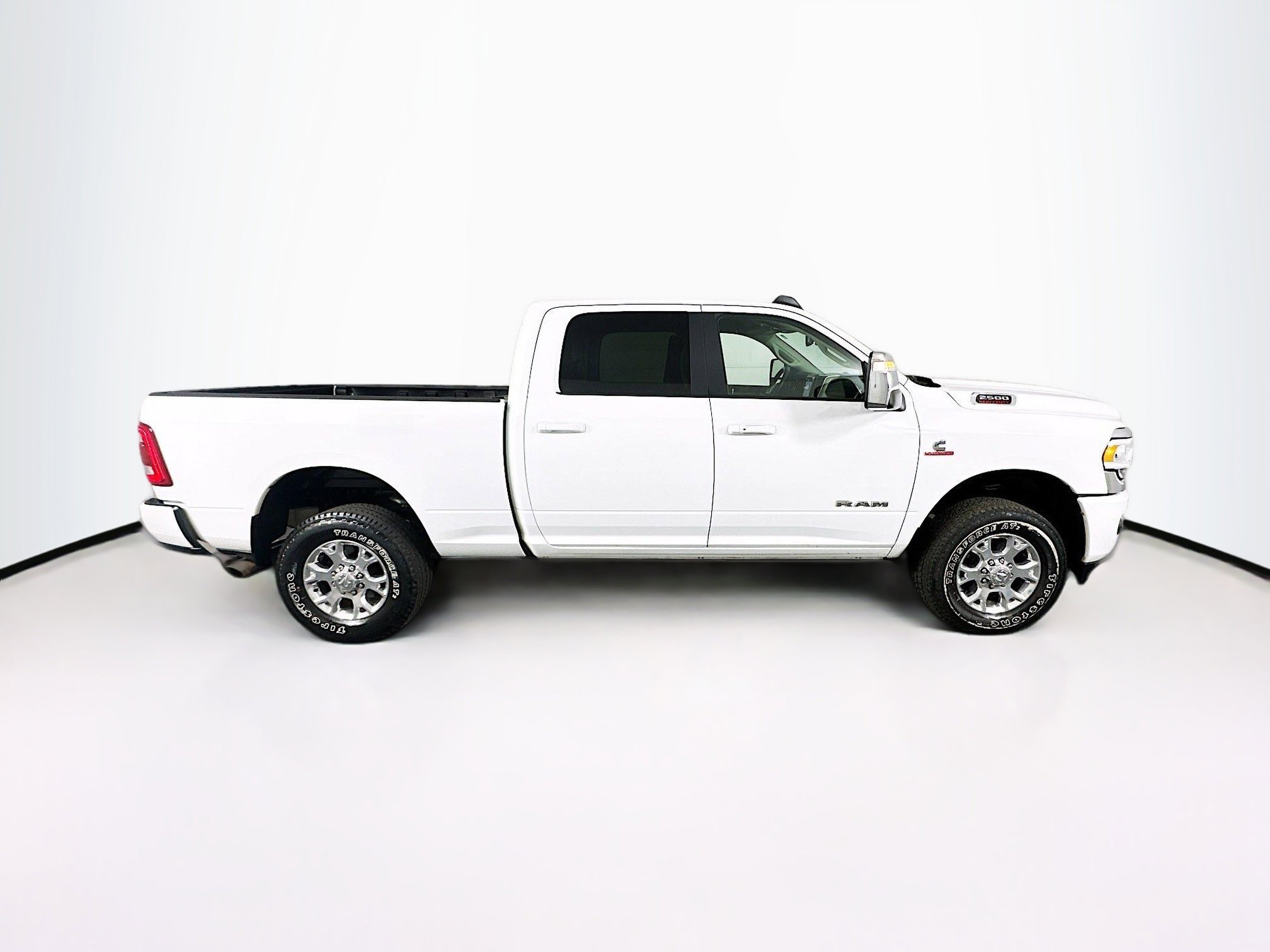 Used 2024 RAM 2500 Laramie image 10