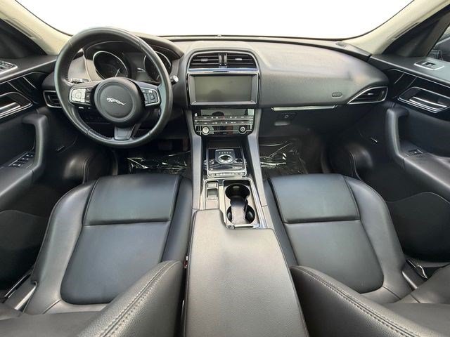 Used 2020 Jaguar F-PACE Premium AWD/4WD image 12