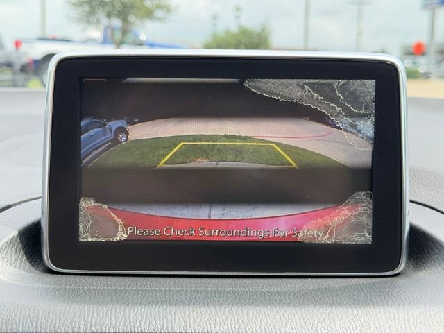 Used 2016 MAZDA MAZDA3 i Touring w/ Popular Equipment Package FWD image 16