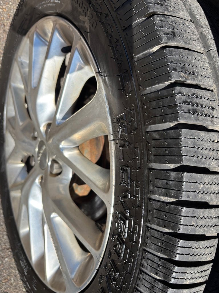 Used 2016 Dodge Durango Limited w/ Premium Group image 12