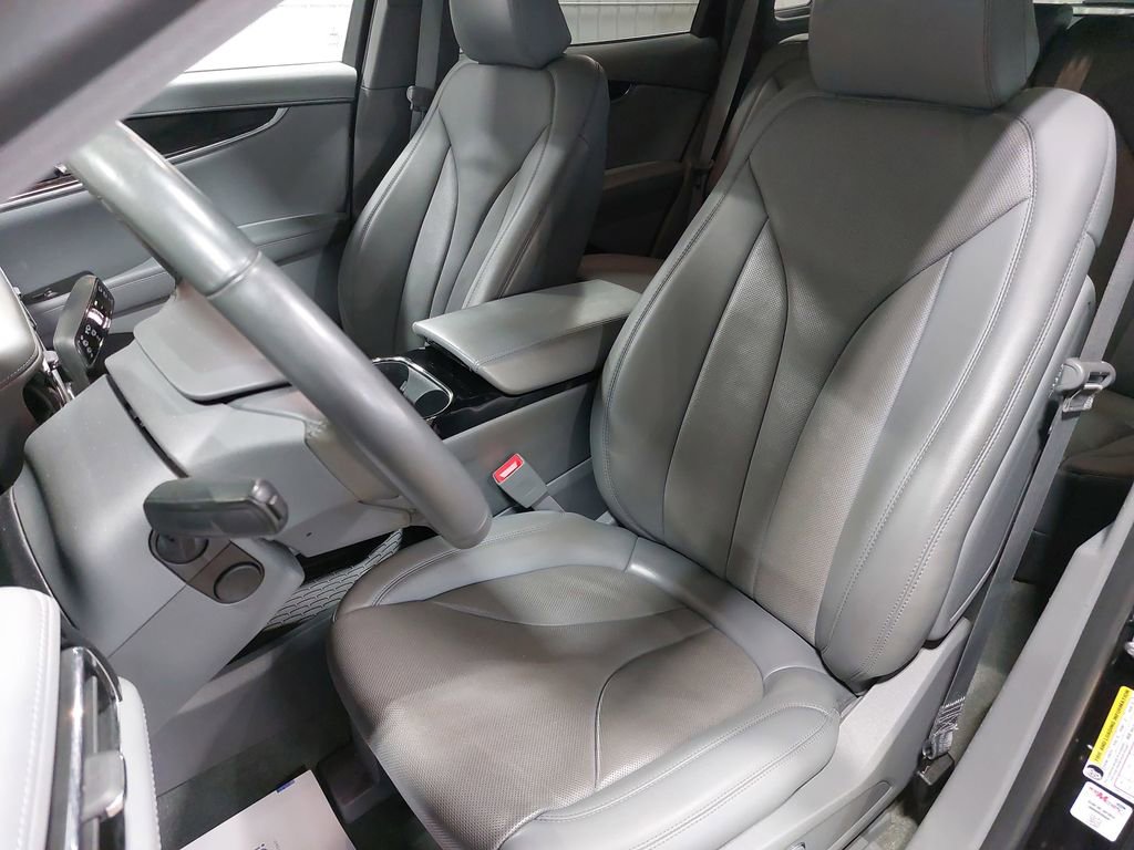 Used 2022 Lincoln Nautilus Reserve image 15