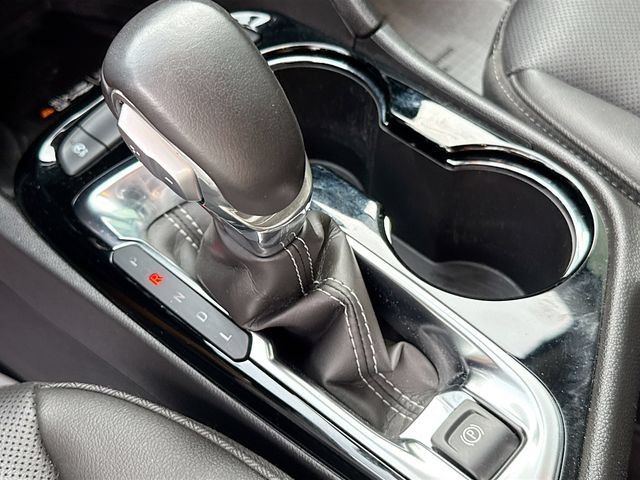 Used 2024 Buick Encore GX Sport Touring w/ Comfort Package FWD image 27