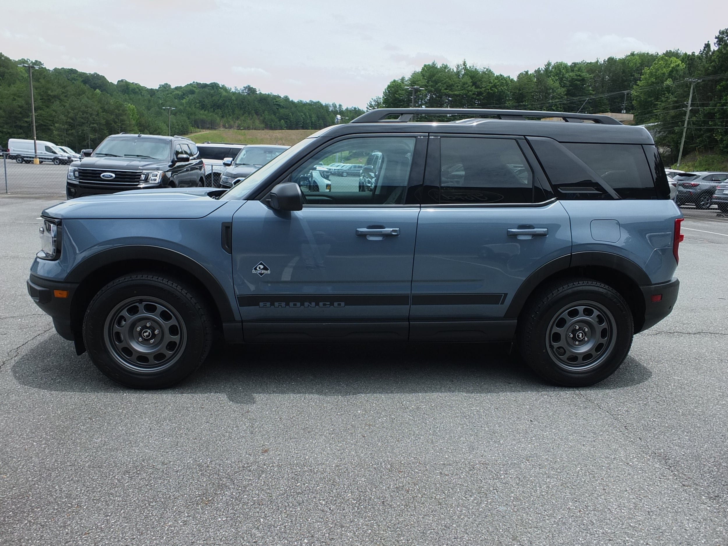 Used 2024 Ford Bronco Sport Outer Banks AWD/4WD image 6