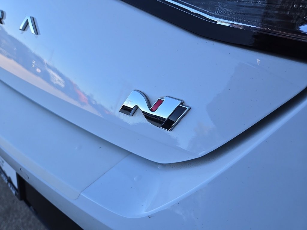 Used 2022 Hyundai Elantra N w/ Preferred Accessory Package image 20