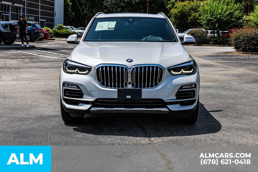 Used 2021 BMW X5 xDrive40i AWD/4WD image 11