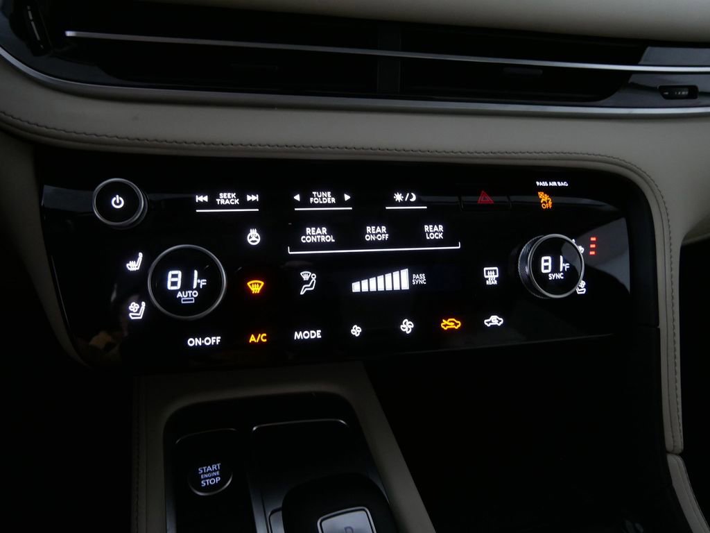 Certified 2025 INFINITI QX60 Luxe w/ Cargo Package image 29