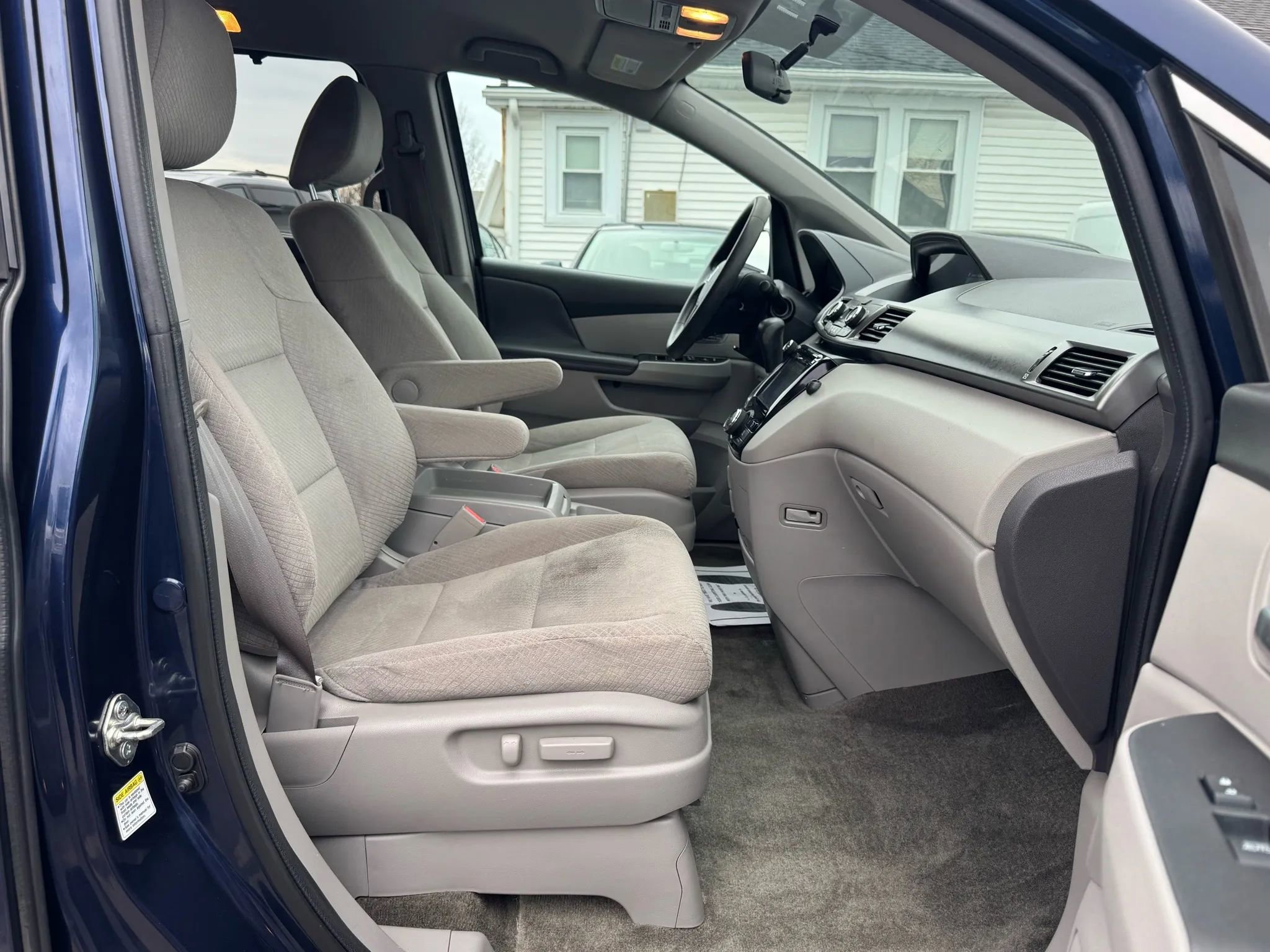 Used 2015 Honda Odyssey EX image 50