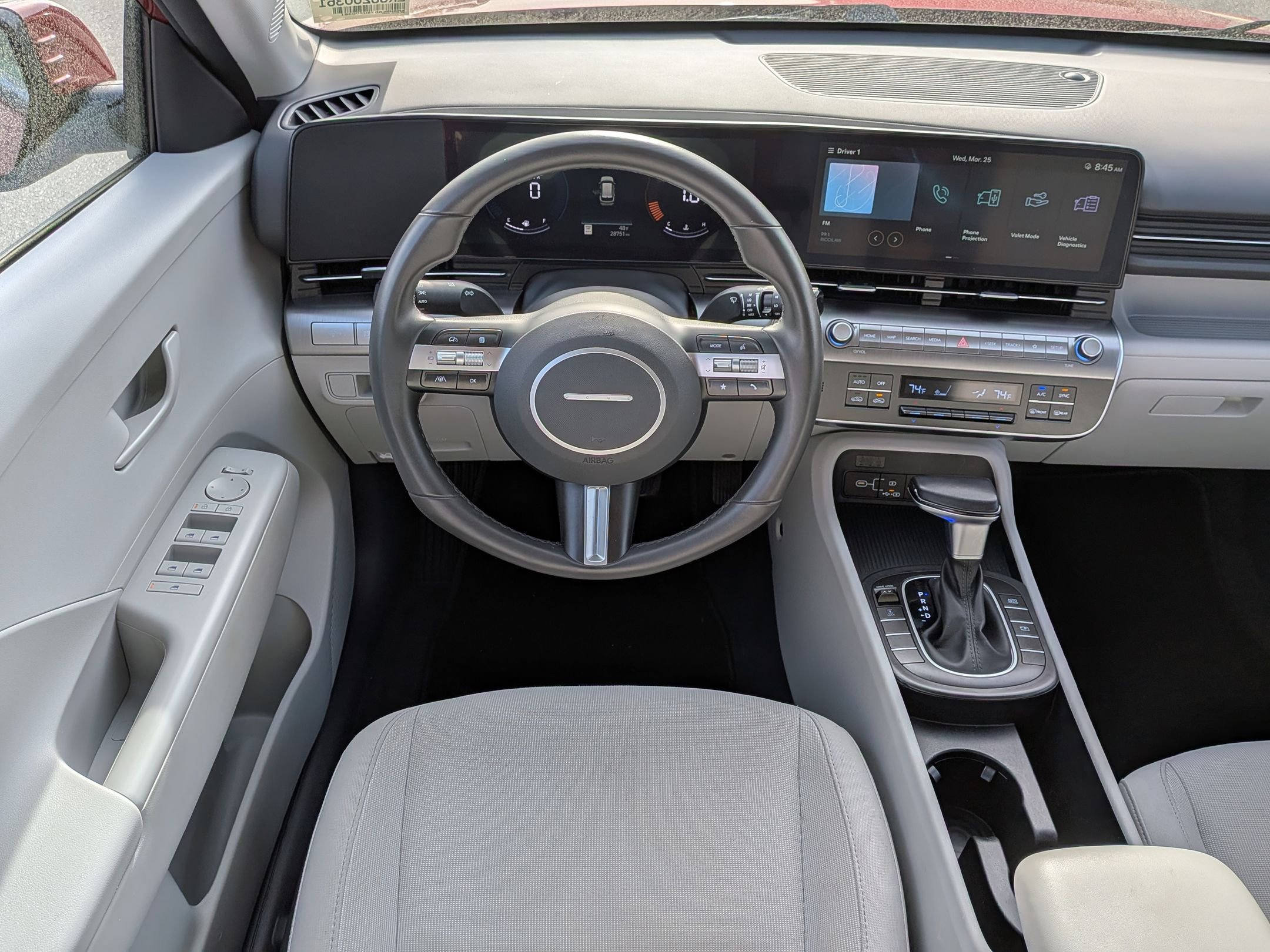 Used 2025 Hyundai Kona SEL image 30