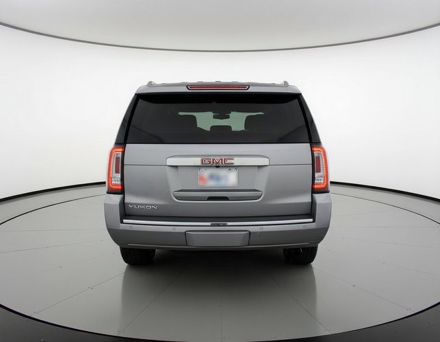 Certified 2018 GMC Yukon Denali w/ Denali Ultimate Package image 7