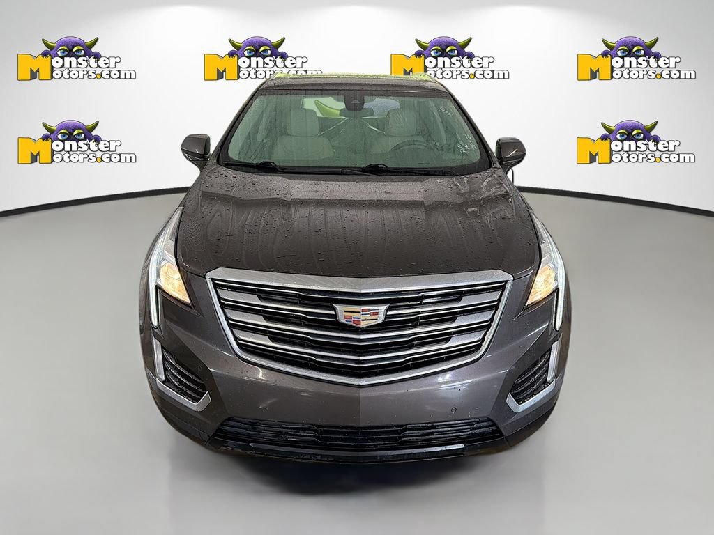 Used 2019 Cadillac XT5 Luxury w/ Trailering Package AWD/4WD image 2