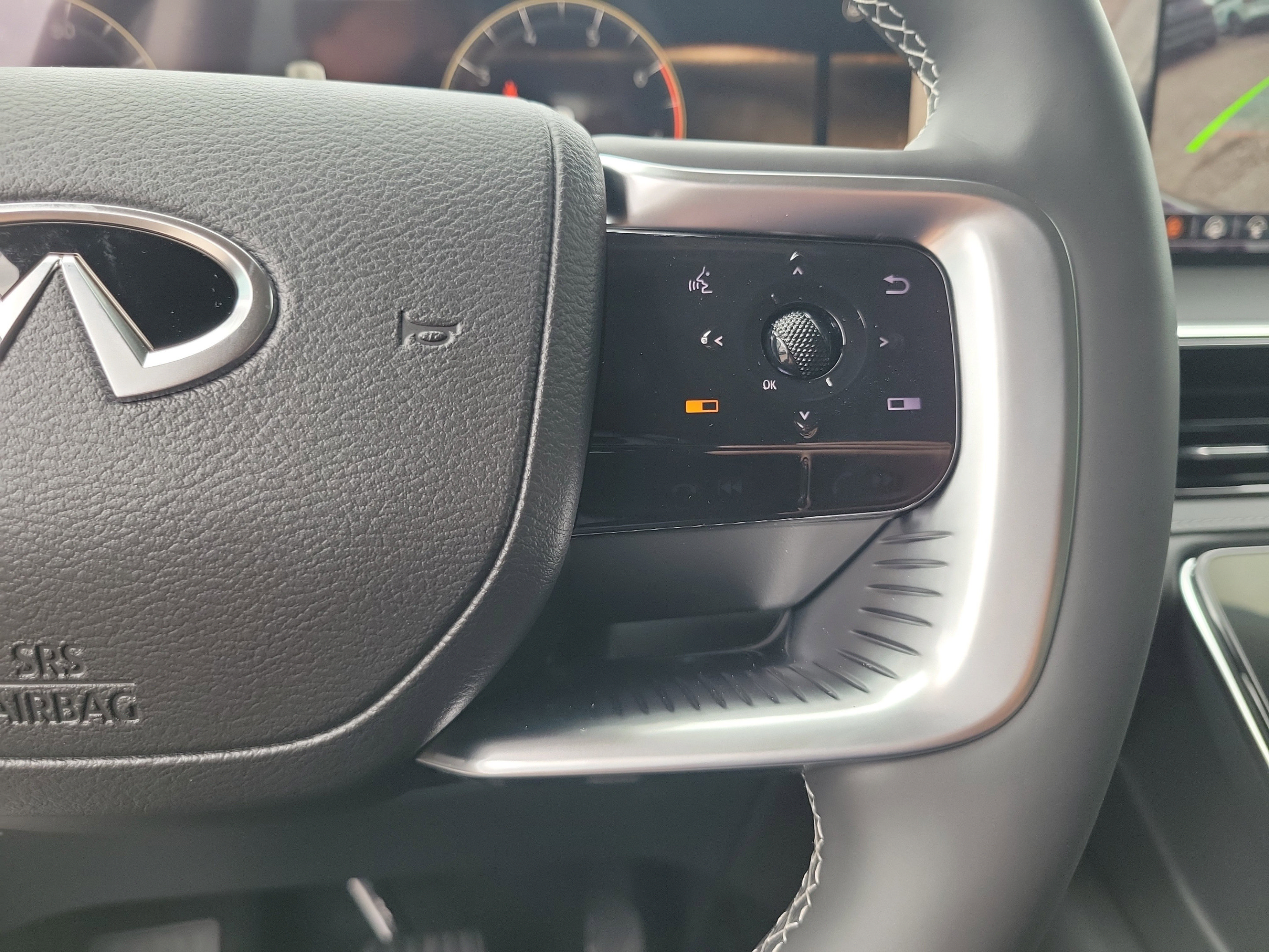 New 2026 INFINITI QX80 Luxe w/ Cargo Package RWD image 7