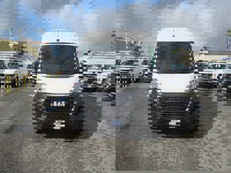 Used 2023 RAM ProMaster 2500 image 5