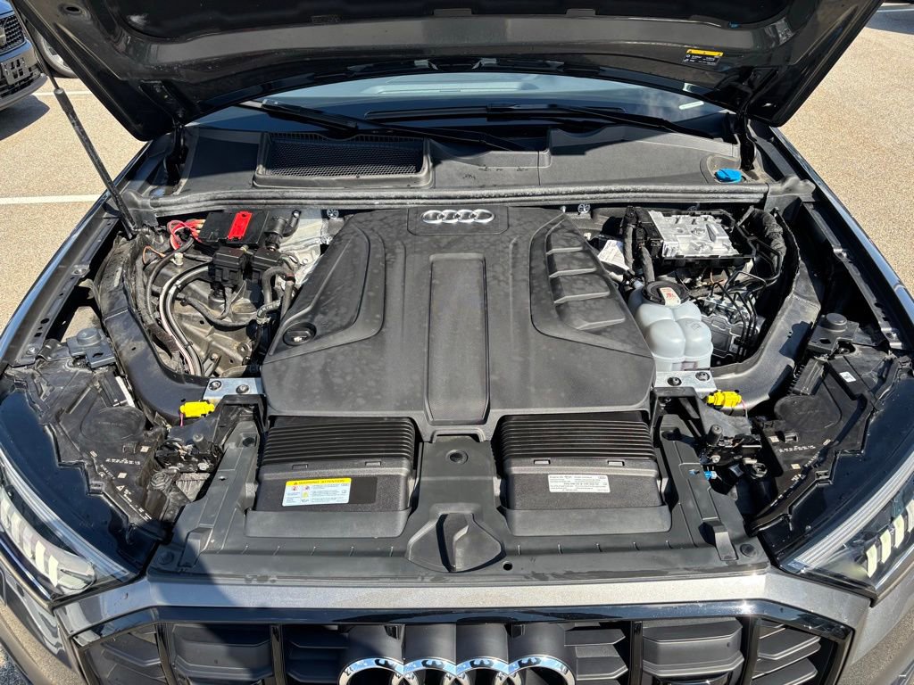 Used 2023 Audi Q7 2.0T Premium Plus AWD/4WD image 33