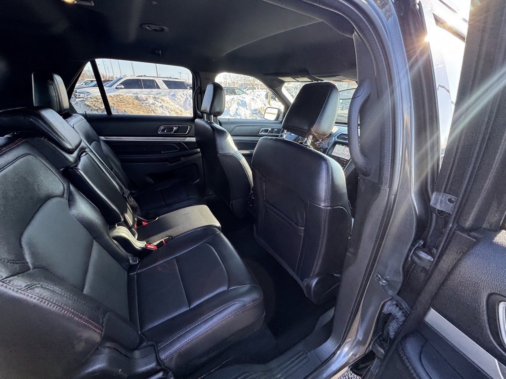 Certified 2019 Ford Explorer Sport w/ Equipment Group 401A image 17
