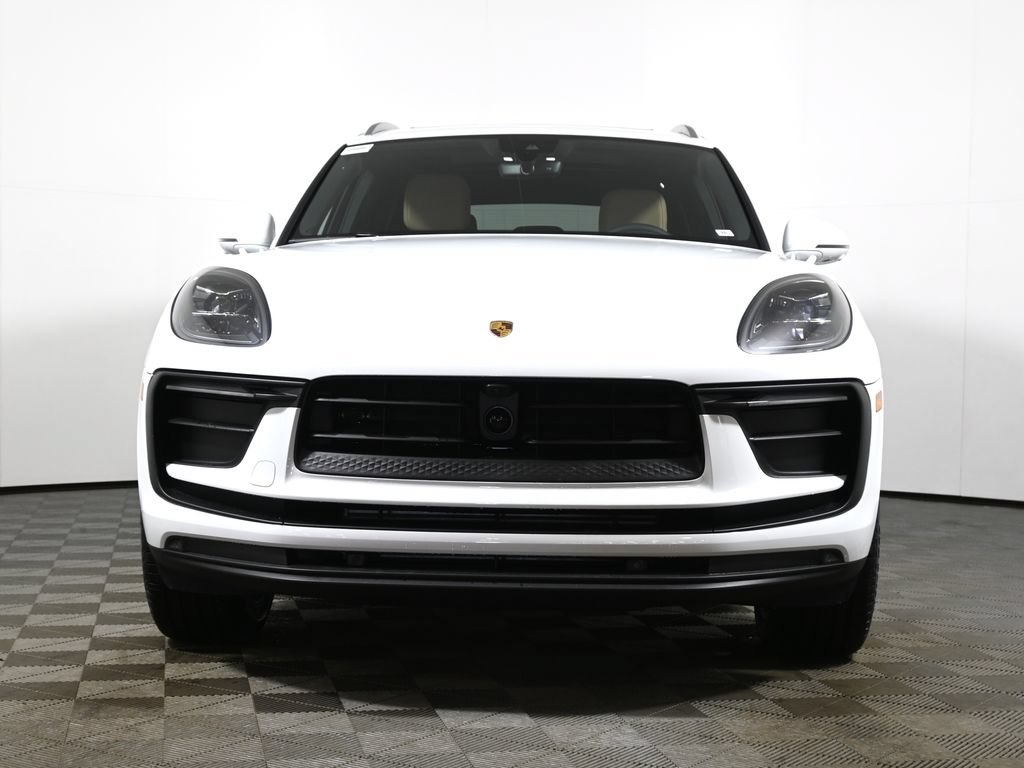 New 2026 Porsche Macan AWD/4WD image 10