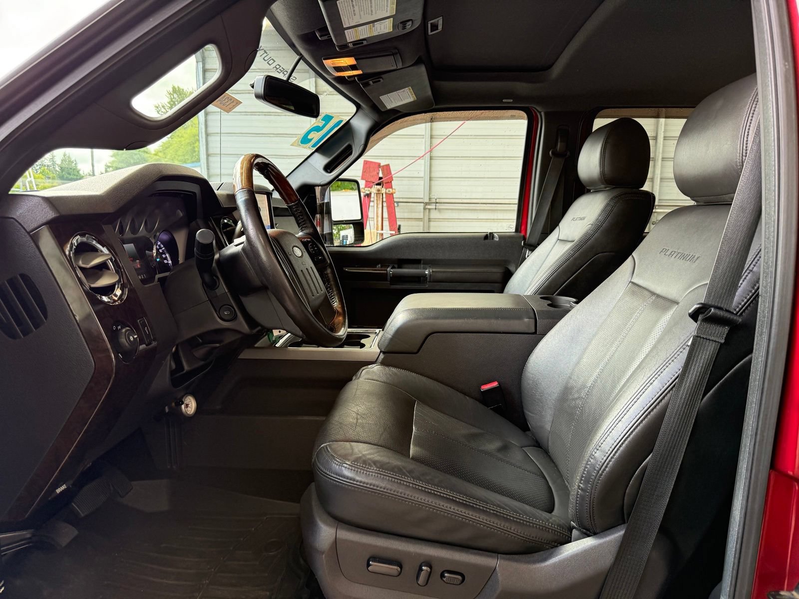 Used 2015 Ford F250 Platinum AWD/4WD image 12