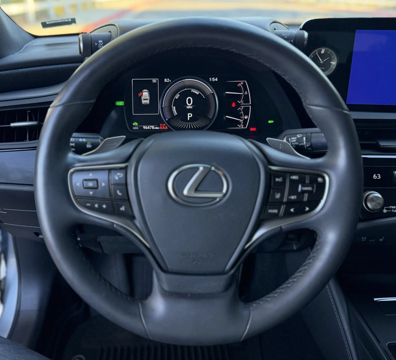 Used 2024 Lexus ES 300h w/ Premium Package FWD image 17