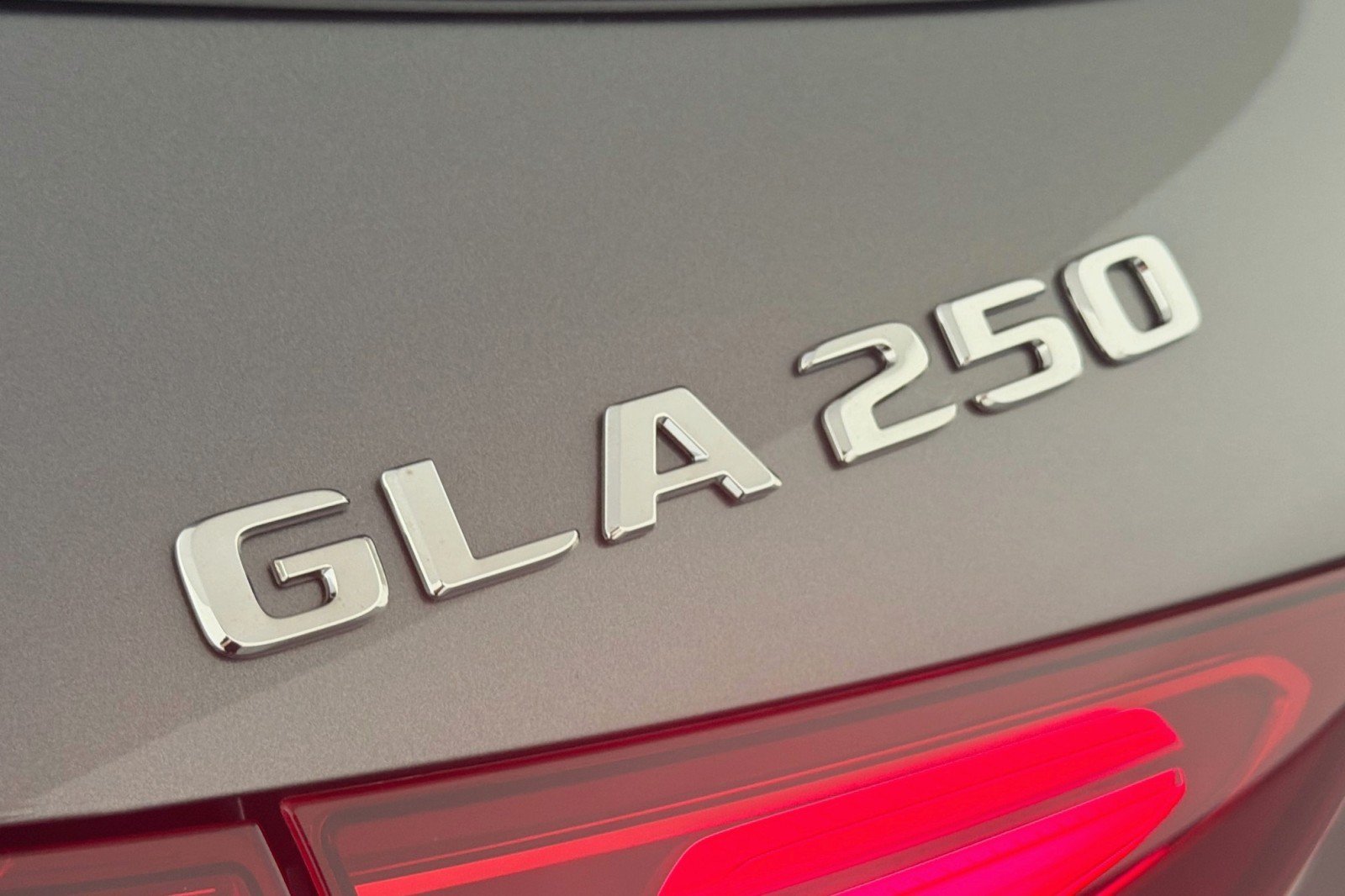 New 2026 Mercedes-Benz GLA 250 image 8